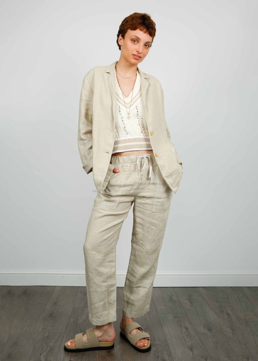 Women Velvet by Graham & Spencer Jackets | V Cassie Blazer In Sand
